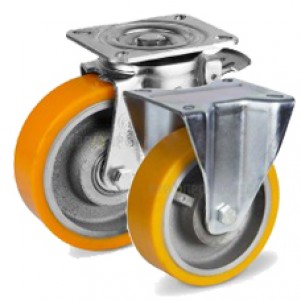 Wheels in swivel bracket with pad